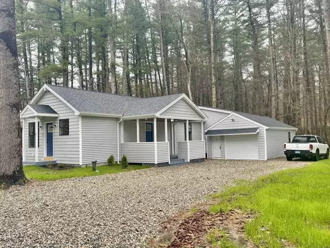 3 Weeks Ln, Killingly, CT 06241