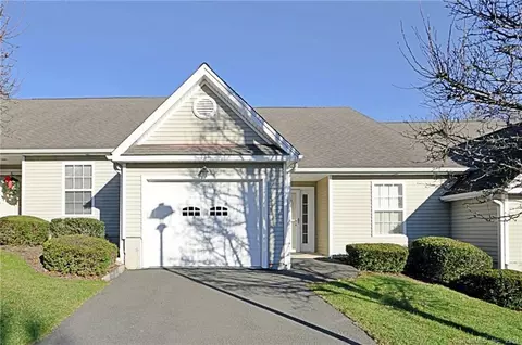 131 Louis Hill Rd #131, Sandy Hook, CT 06482