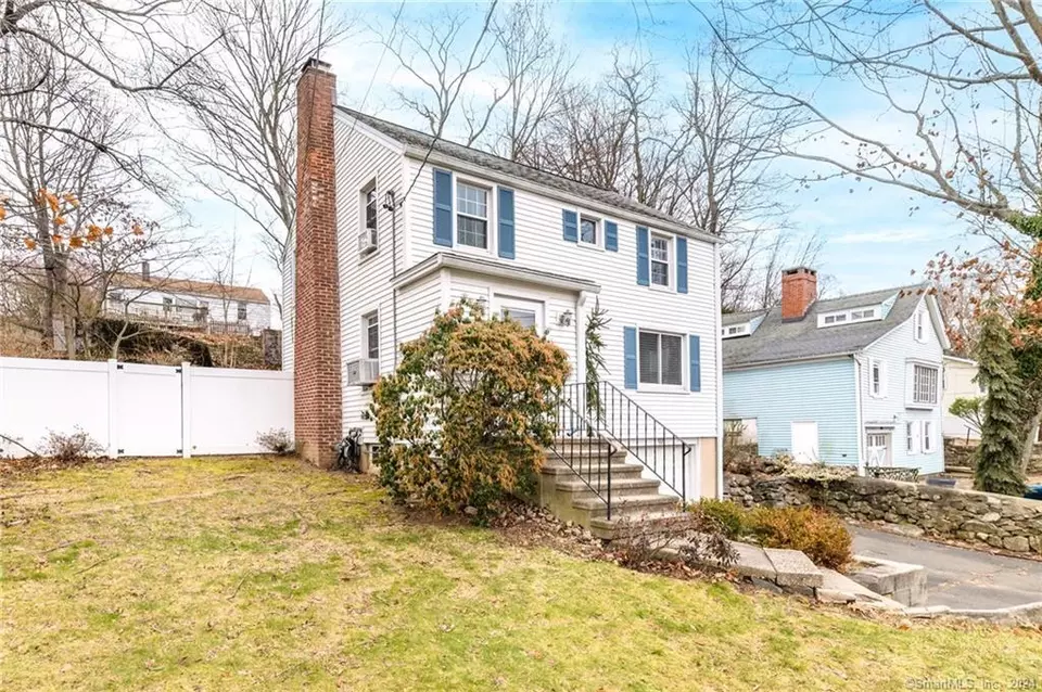 97 Ward St, Norwalk, CT 06851 26 Photos Movoto