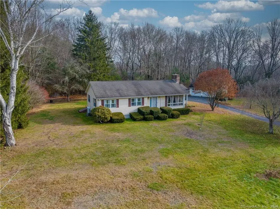 16 Coughlin Dr, Griswold, CT 06351 29 Photos Movoto