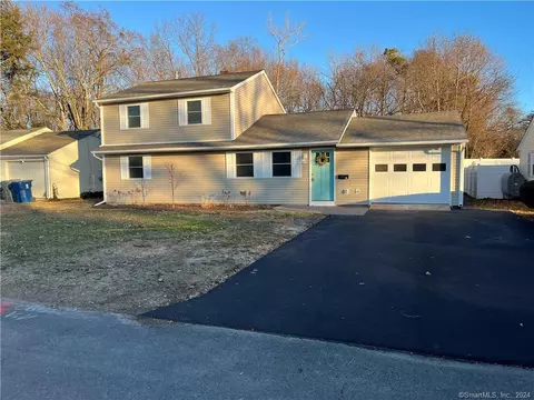 37 Plum Tree Rd, Plainville, CT 06062