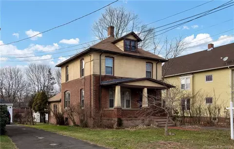 181 Ridge Rd, Middletown, CT 06457
