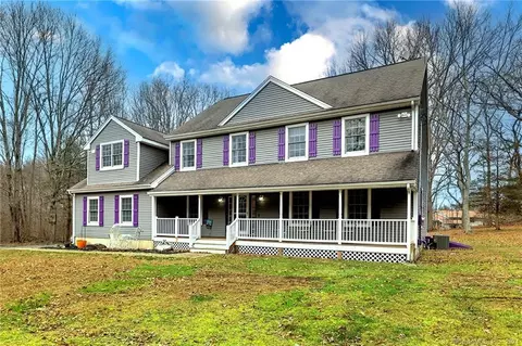 11 Ansonia Rd, Woodbridge, CT 06525
