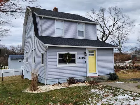 104 William St, East Haven, CT 06512