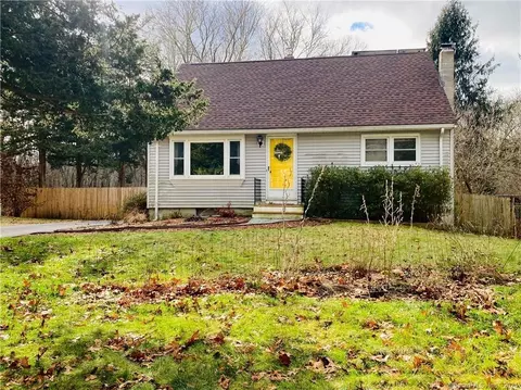 36 Pond Dr, North Stonington, CT 06359