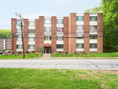 2100 Stanley St #203, New Britain, CT 06053
