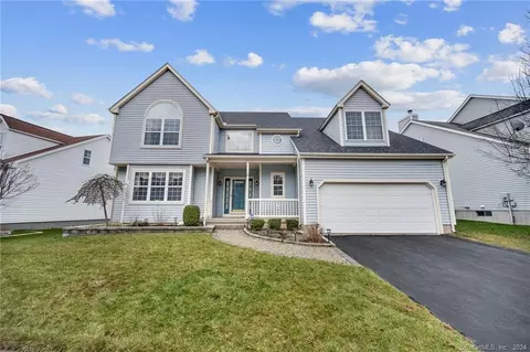 106 Rolling Grn, Middletown, CT 06457