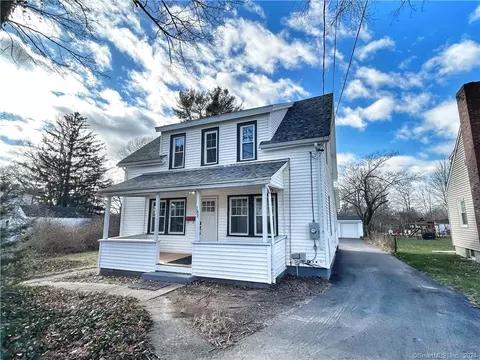 182 Irving St, Manchester, CT 06042