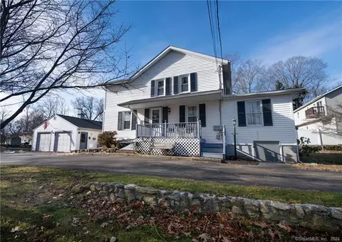 35 49 Newton Rd, Branford, CT 06405