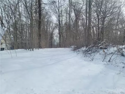 22 Grand View Dr, Lebanon, CT 06249