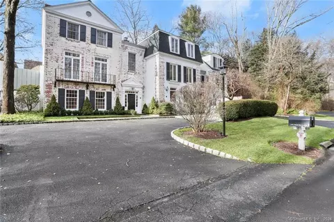 147 Oenoke Ln, New Canaan, CT 06840