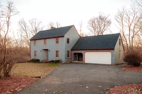 67 Mott Hill Rd, East Hampton, CT 06424