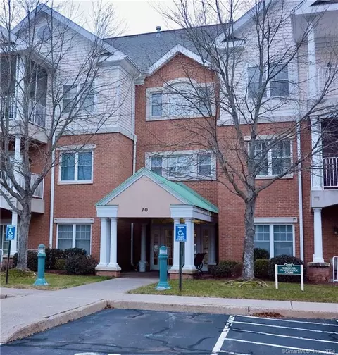 70 Southwick Ct #302, Cheshire, CT 06410
