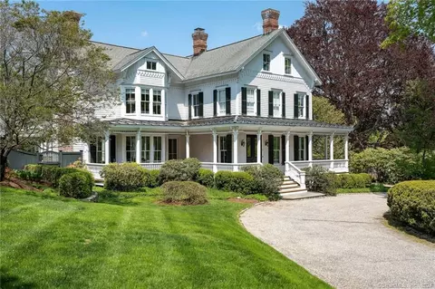 1 Parley Ln, Ridgefield, CT 06877