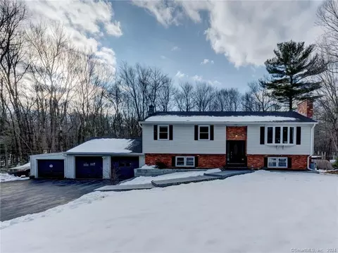 47 Nepaug Rd, Burlington, CT 06013