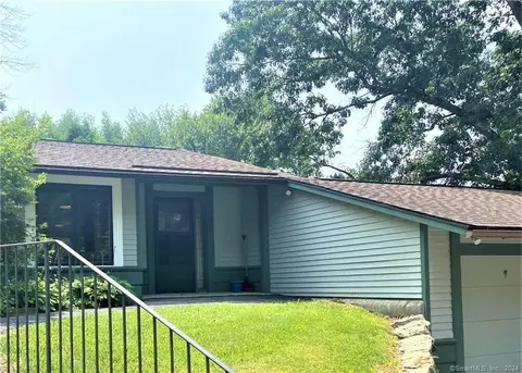 13 Silo Rd W #13, Mansfield, CT 06268