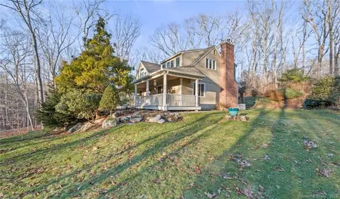 70 Reutemann Rd # B, North Stonington, CT 06359