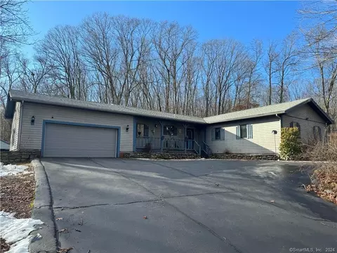 205 Buckley Hill Rd, North Grosvenor Dale, CT 06255