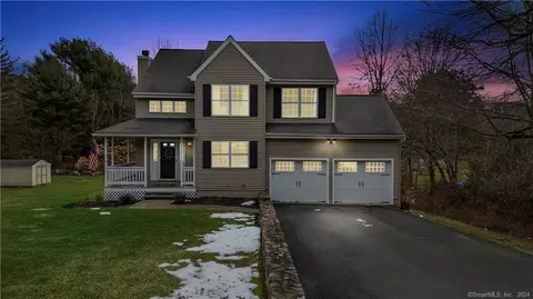 173 E Hill Rd, Canton, CT 06019