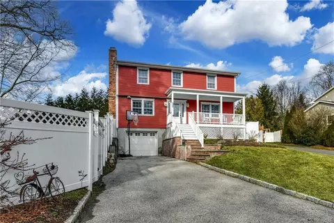 105 Rose Ln, Darien, CT 06820