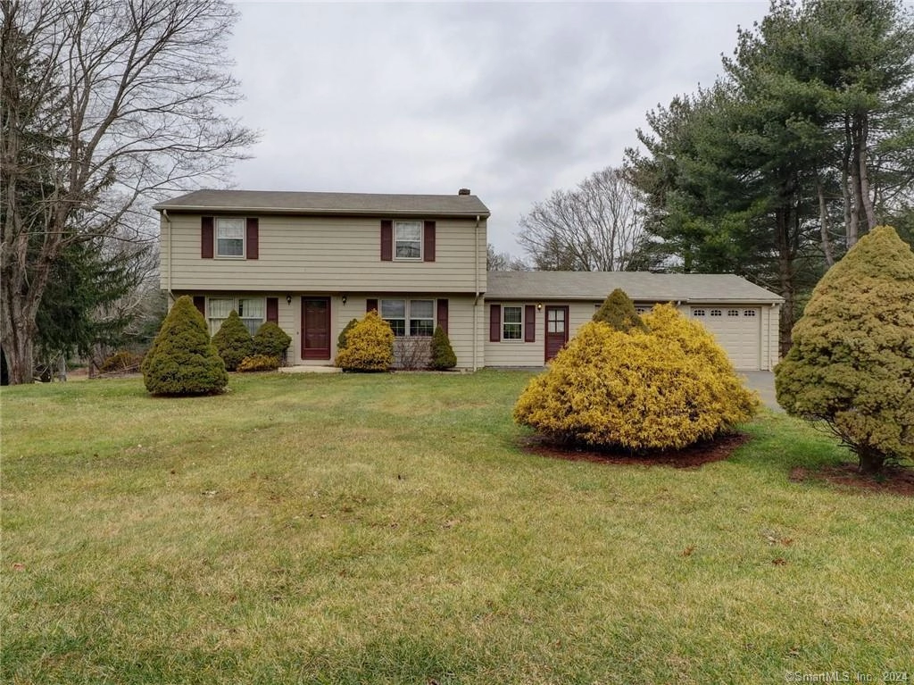 22 JACKSON LN  