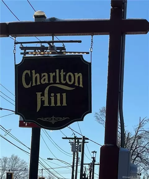 50 Charlton Hill Rd #50, Hamden, CT 06518