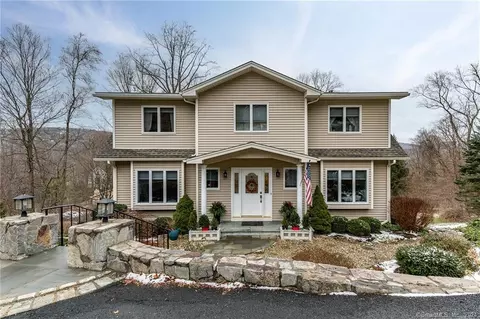 2 Mary Bee Ln, Sherman, CT 06784