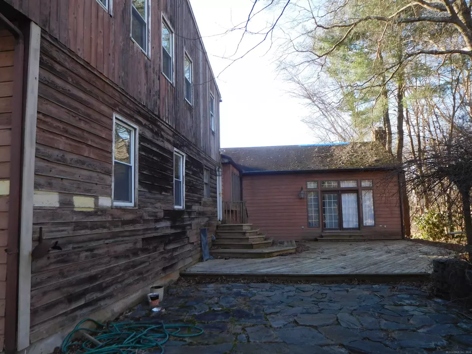 4295 Madison Ave, Trumbull, CT 06611 19 Photos Movoto