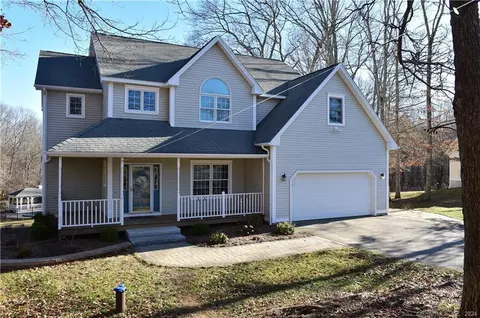 34 Pepperbush Dr, Hebron, CT 06231