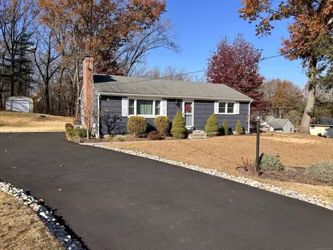 24 Evergreen Ln, Southington, CT 06489