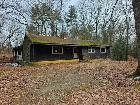 70 Ratlum Rd, Barkhamsted, CT 06063