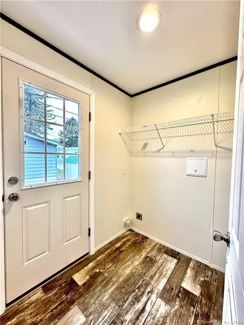 120 Fair Acres Cir, Mystic, CT 06355