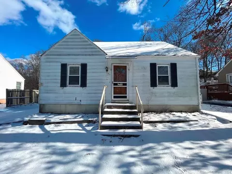 45 S Alton St, Manchester, CT 06040