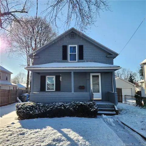 210 Eldridge St, Manchester, CT 06040