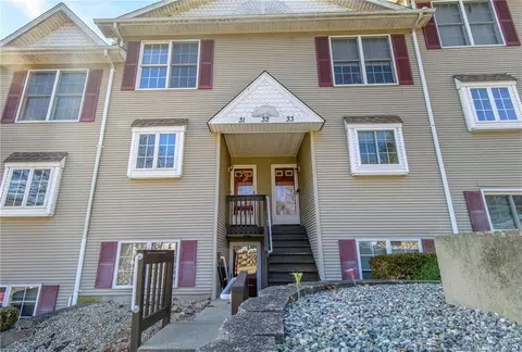 15 George St #31, Griswold, CT 06351