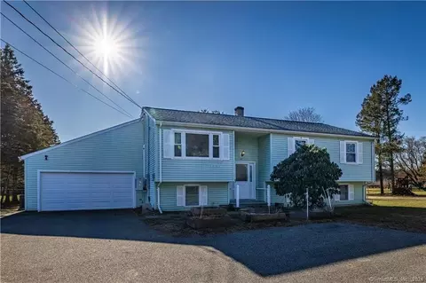 89 Plains Rd, Windham, CT 06280