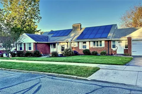 121 Hillcrest Ter, Meriden, CT 06450