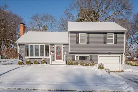 69 Bradley St, East Hartford, CT 06118