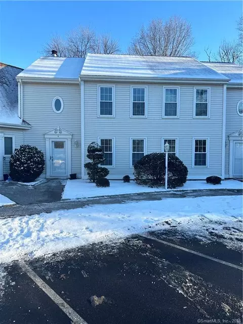661 Main St #9, Plantsville, CT 06479