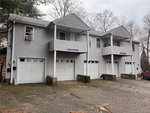 17 City Hill St, Naugatuck, CT 06770