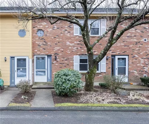1400 Hartford Tpke #38, North Haven, CT 06473