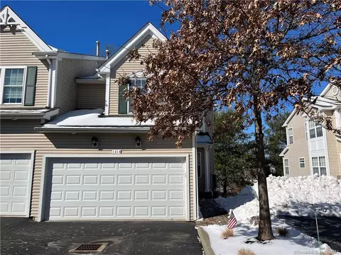 1314 Lexington Blvd #1314, Bethel, CT 06801