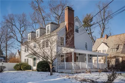 21 Lexington Rd, West Hartford, CT 06119