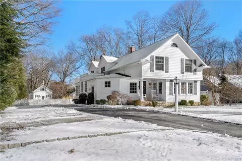 168 Newtown Tpke, Westport, CT 06880