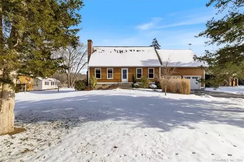 42 Nolin Rd, Westbrook, CT 06498