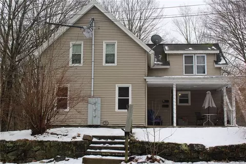 417 Boswell Ave, Norwich, CT 06360