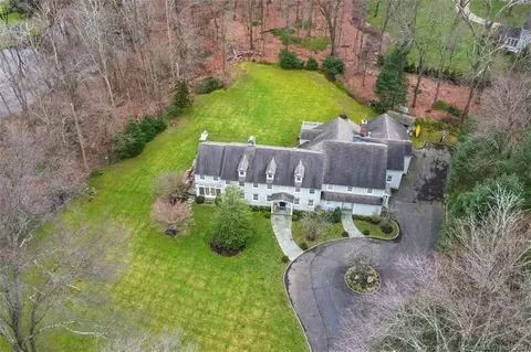 24 Saddle Ridge Rd, Darien, CT 06820