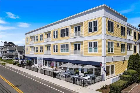 185 Main St #207, Niantic, CT 06357