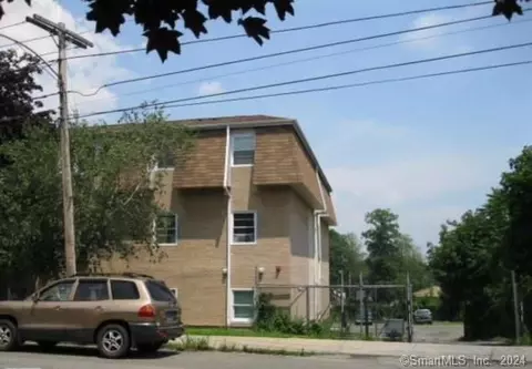 30 Stevens St #208, Bridgeport, CT 06606