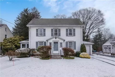 322 Columbus Ave, Meriden, CT 06451